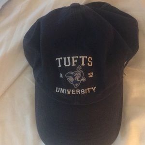 Tufts university ‘47 hat